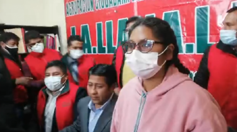MAS de El Alto anuncia la expulsión de Eva Copa