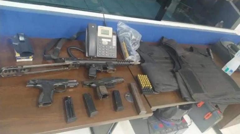 Policía de Brasil detiene a efectivo boliviano vinculado a la venta de armas a grupos irregulares