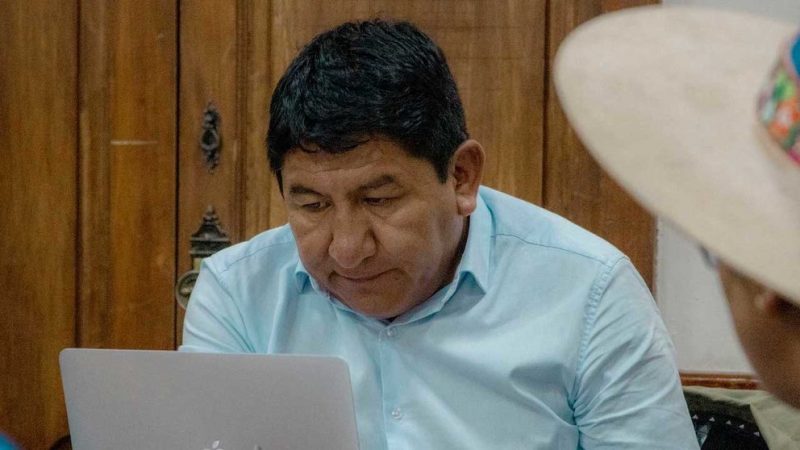 Suspenden por segunda ocasión la audiencia del gobernador de Potosí por el caso ambulancias